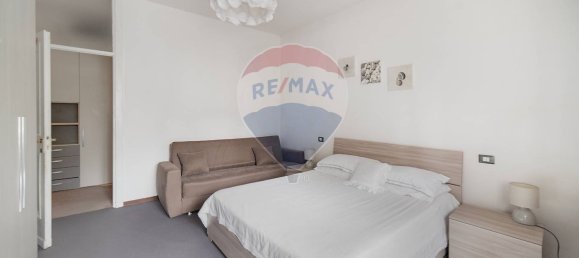 3غرفة شقة في Seregno, Italy رقم 260975 27