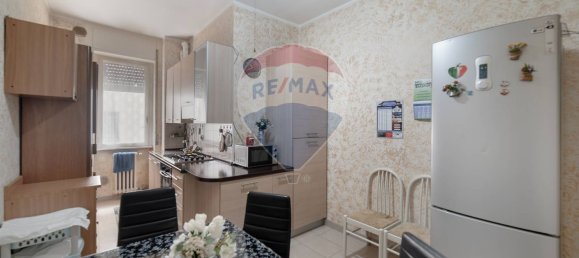 3غرفة شقة في Seregno, Italy رقم 260975 9