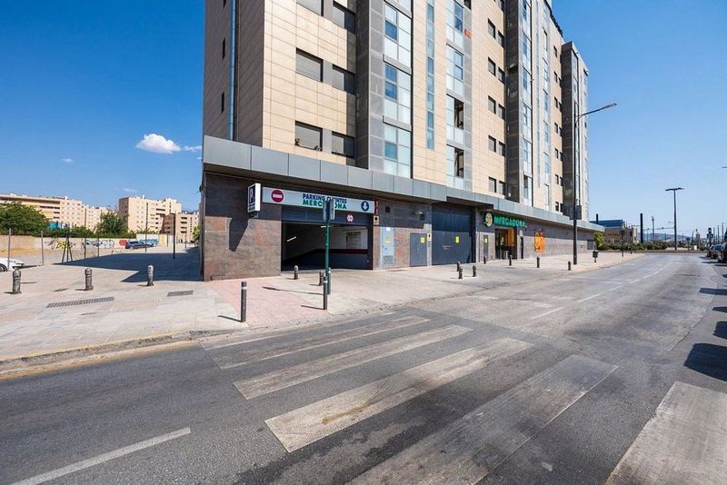 323m² Land in Armilla, Spain No. 229933