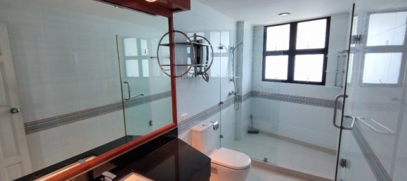 4 bedrooms Condo in Pattaya, Thailand No. 3985 11