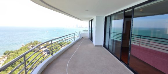 4 bedrooms Condo in Pattaya, Thailand No. 3985 12