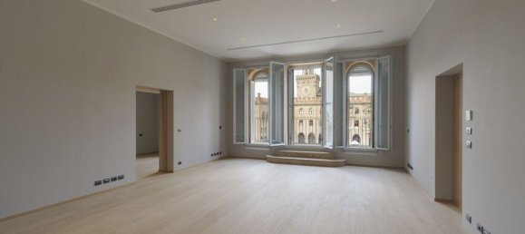 9 bedrooms Apartment in Bologna, Italy No. 330611 4