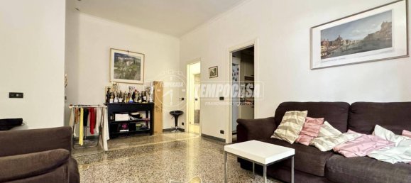 4 bedrooms Apartment in Genoa, Italy No. 317957 14