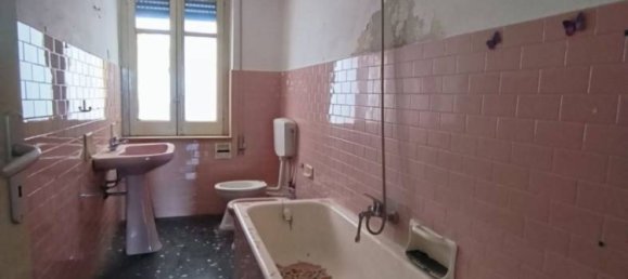 3 bedrooms Apartment in Caltanissetta, Italy No. 122386 7