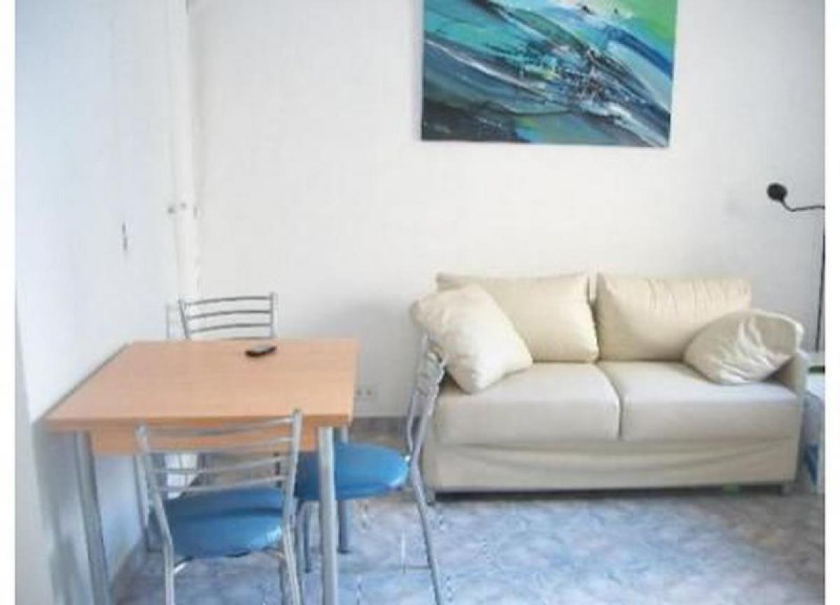 Studio in Buenos Aires, Argentina No. 76124