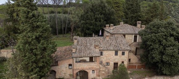14 rooms House in Castelnuovo Berardenga, Italy No. 119312 2