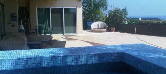 3 bedrooms House in Germasogeia, Cyprus No. 10642 5