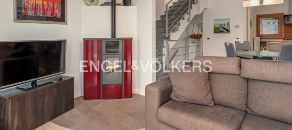 3 rooms House in Perledo, Italy No. 289971 10