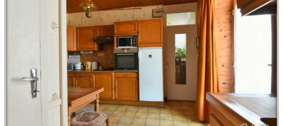 4 bedrooms Townhouse in Chateaumeillant, France No. 69660 10