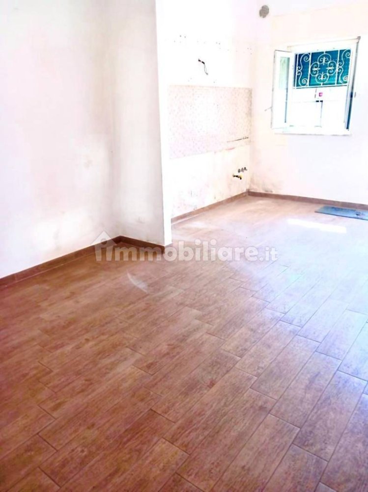 1 غرف نوم منزل في Livorno, Italy رقم 278311