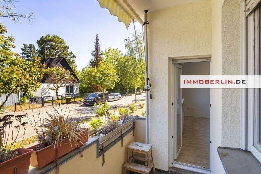 Apartamento de 3 habitaciónes en Wilhelmstadt, Germany No. 238861