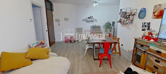 4 rooms Apartment in Bergamo, Italy No. 238965 6
