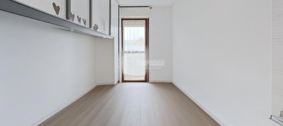 4 rooms Apartment in Bergamo, Italy No. 238965 23