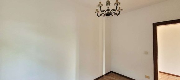 6 rooms Villa in Pordenone, Italy No. 90049 6