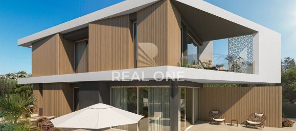 561m² Land in Albufeira, Portugal No. 153299 4