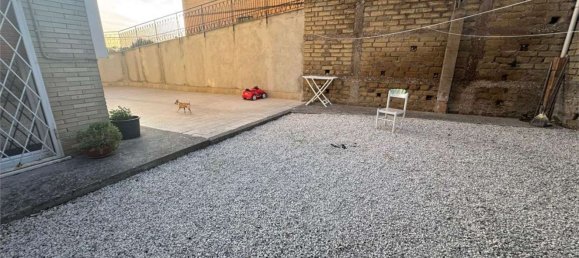 4 bedrooms Apartment in Mentana, Italy No. 376859 3