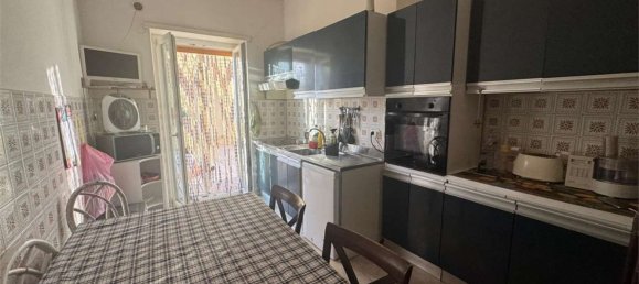 4 bedrooms Apartment in Mentana, Italy No. 376859 5