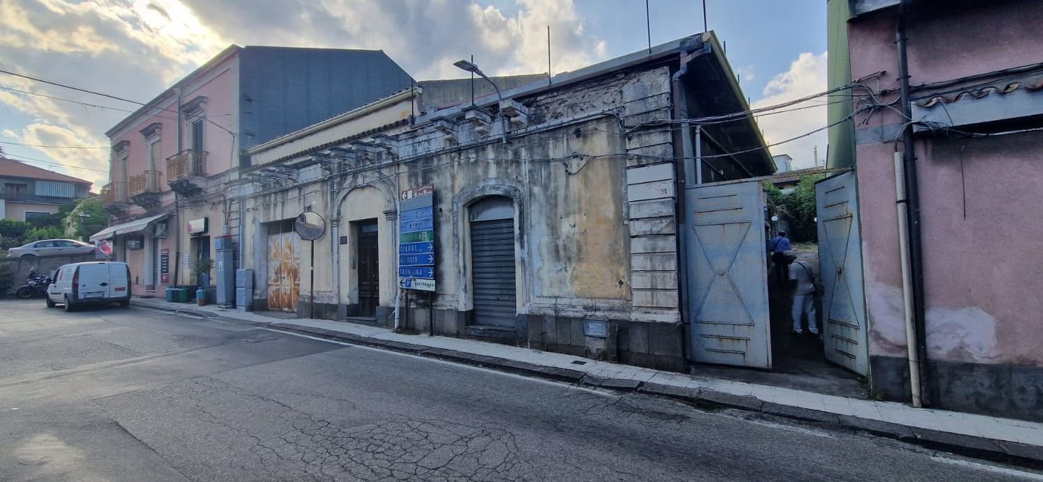 Casa de 7 divisões em Santa Venerina, Italy N.º 285917