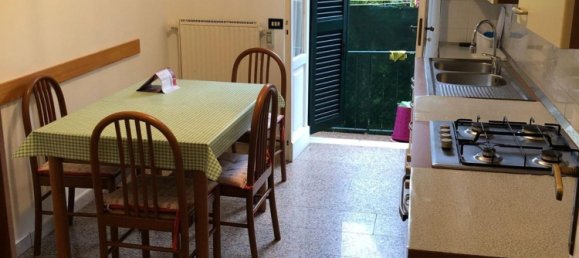 Casa de 4 divisões em Massa, Italy N.º 216460 8