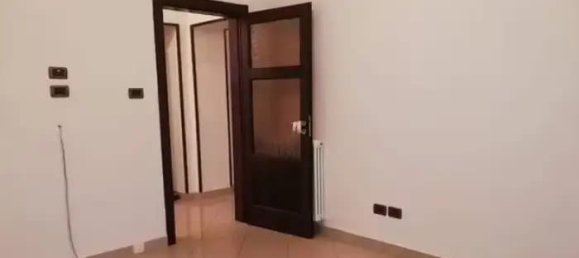 5 rooms Apartment in Reggio Calabria, Italy No. 177430 4