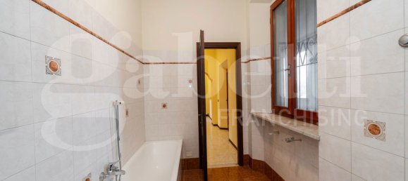 Casa de 3 dormitorios en Trezzo sull'Adda, Italy No. 214211 27