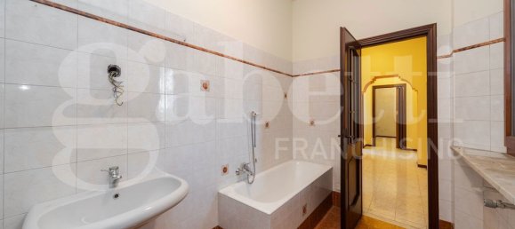 Casa de 3 dormitorios en Trezzo sull'Adda, Italy No. 214211 28