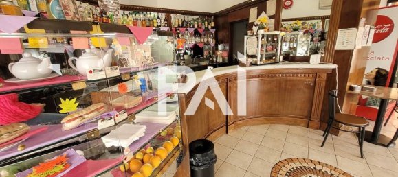 1 room Commercial property in Turin, Italy No. 210996 7