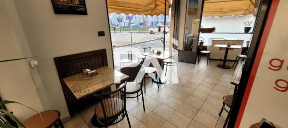 1 room Commercial property in Turin, Italy No. 210996 5