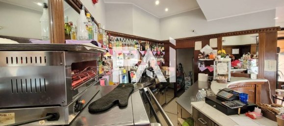 1 room Commercial property in Turin, Italy No. 210996 9