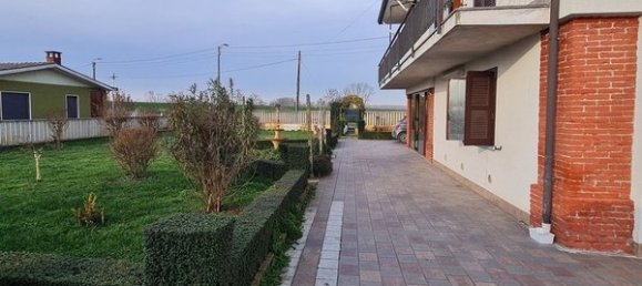 7-Zimmer Villa in Mezzanino, Italy, Nr. 127484 16