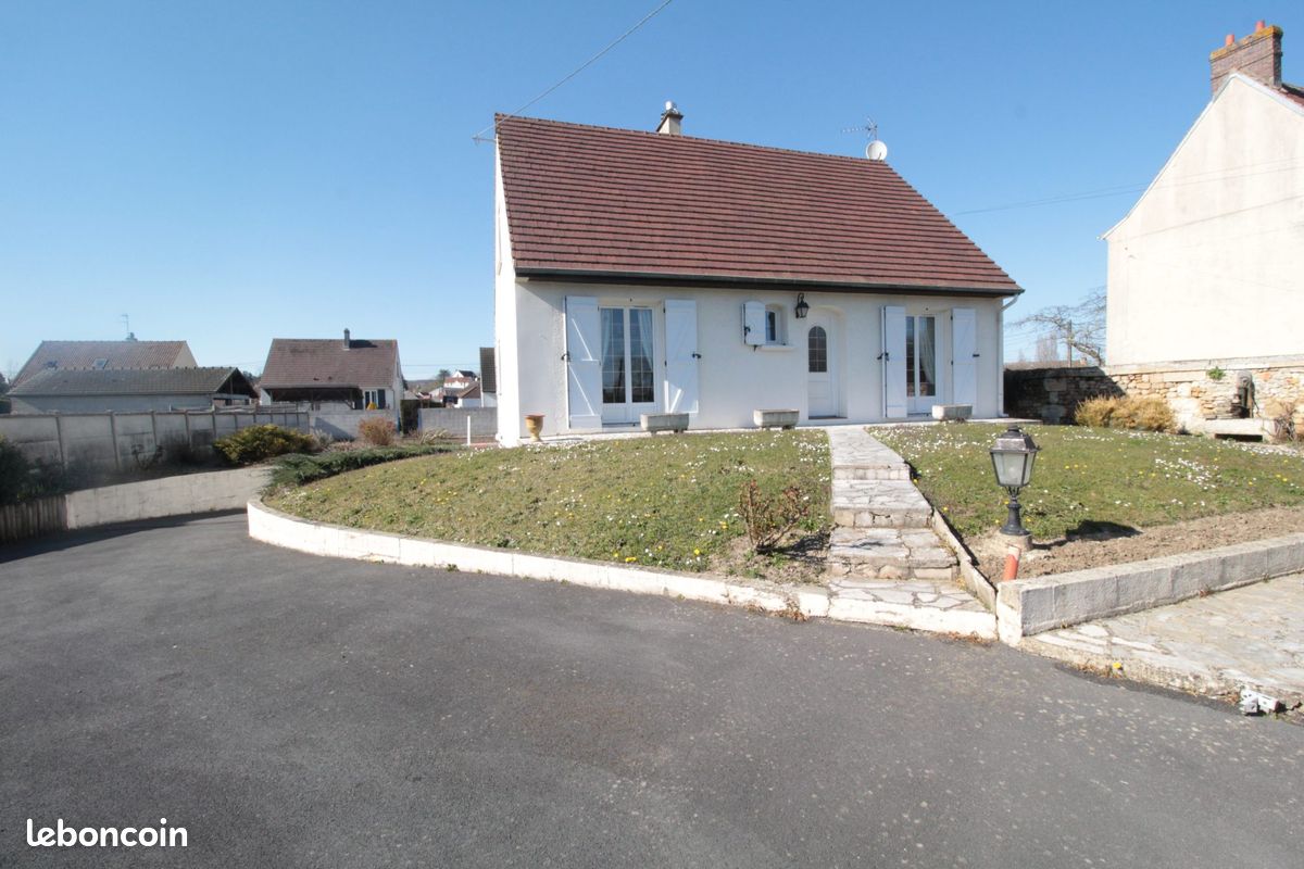 3 غرف نوم منزل في Le Plessis-Brion, France رقم 234013