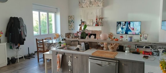 Casa de 3 dormitorios en Montlieu-la-Garde, France No. 357403 7