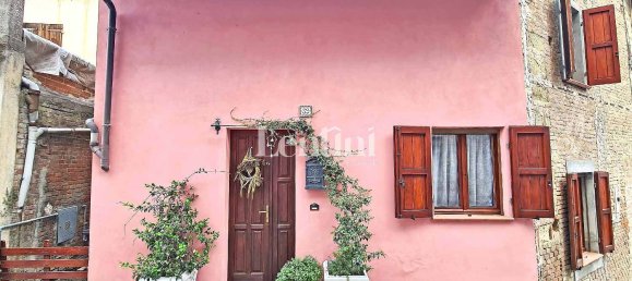 5-Zimmer Haus in Camagna Monferrato, Italy, Nr. 85603 3