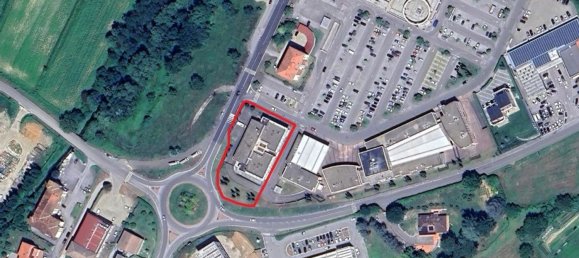 Gebäude in Bibbiena, Italy 2553m², Nr. 372516 10