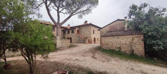 20-Zimmer Haus in Sovicille, Italy, Nr. 27611 3