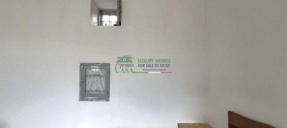 Дом с 2 спальнями в Шикли, Италия № 49697 25