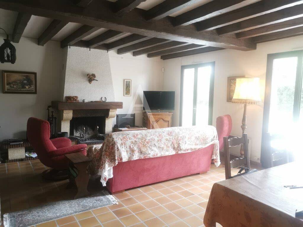 Casa T4 em Nesploy, France N.º 77683