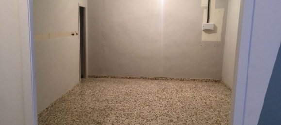 Gewerbliche Immobilie in Alicante, Spain 300m², Nr. 21323 3