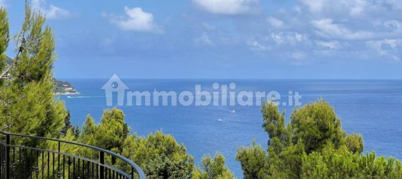 Apartamento de 3 dormitorios en Cervo, Italy No. 267188 31