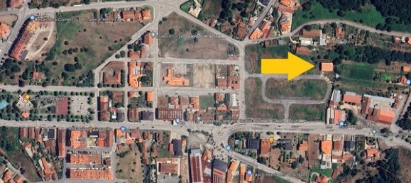 Terrain à Campo de Besteiros, Portugal 381m² No. 58795 5