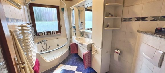 4 rooms House in Baden-Wurttemberg, Germany No. 102069 3