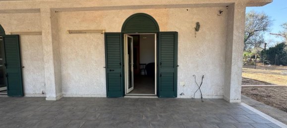 3 bedrooms Villa in Mesagne, Italy No. 346492 4