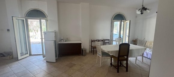 3 bedrooms Villa in Mesagne, Italy No. 346492 9