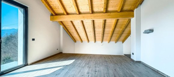 3 rooms Apartment in Ameno, Italy No. 231726 14