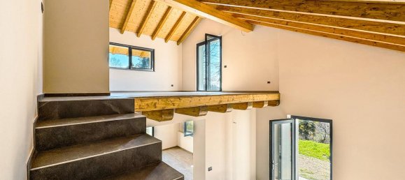 3 rooms Apartment in Ameno, Italy No. 231726 10