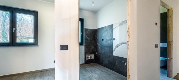 3 rooms Apartment in Ameno, Italy No. 231726 27