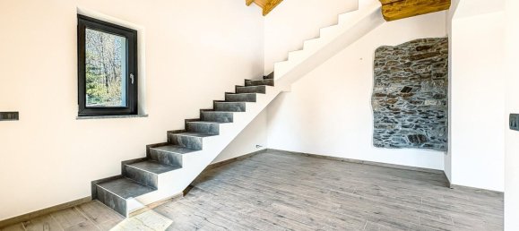 3 rooms Apartment in Ameno, Italy No. 231726 6