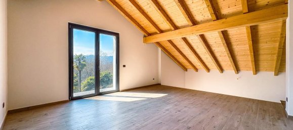 3 rooms Apartment in Ameno, Italy No. 231726 12