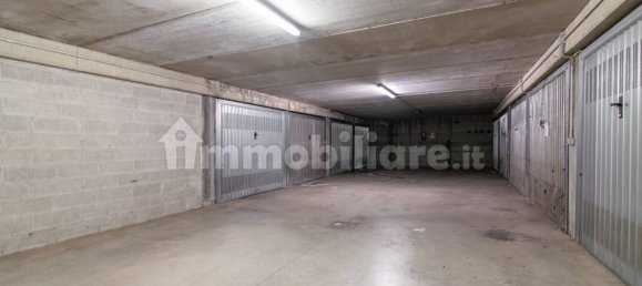 Escritório de 5 divisões em Codogno, Italy N.º 133344 14