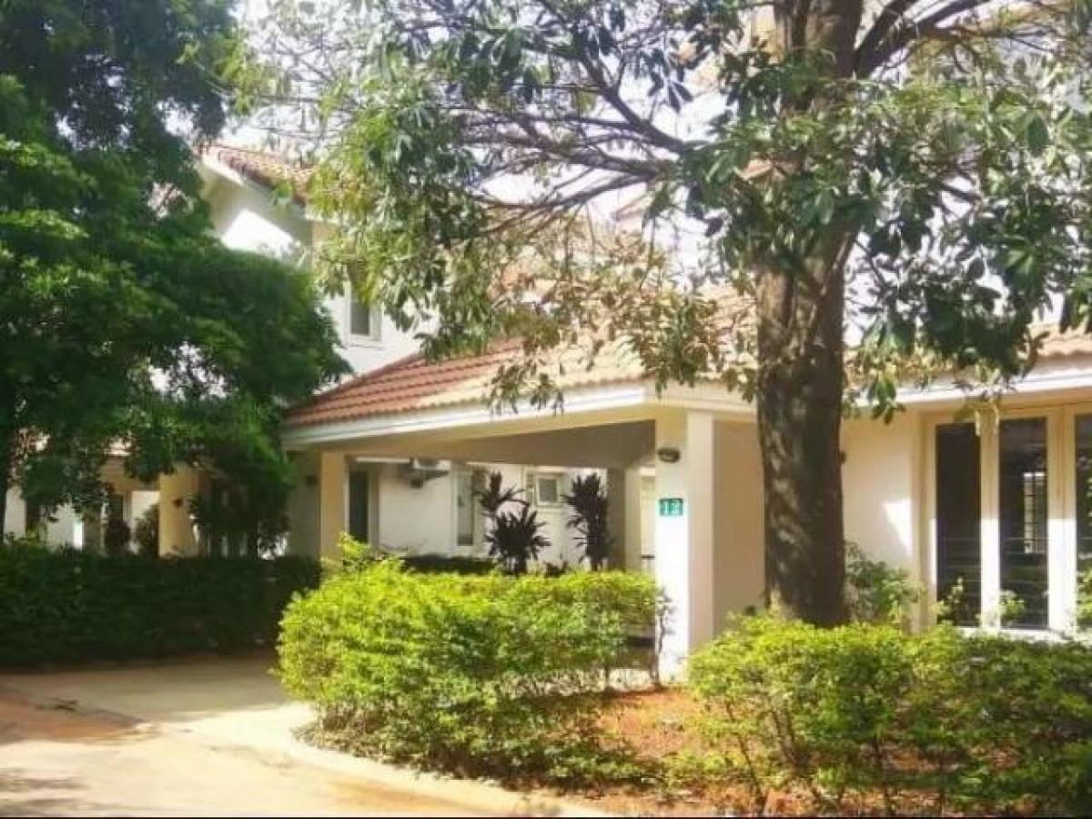 Casa T3 em Bangalore, India N.º 43942